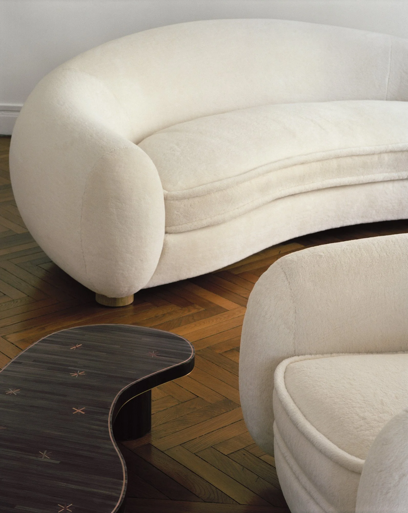 Royere sofa online